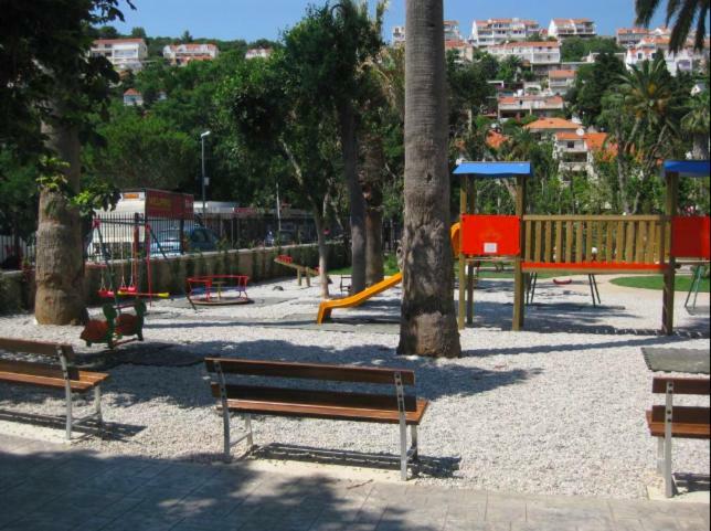 Beachfront Luxury Complex 2Bd Sunset Apartment Dubrovnik Eksteriør bilde